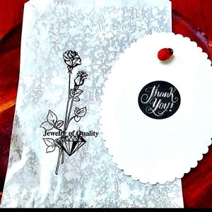 ❤️NWT Adorable Ladybug Pin.